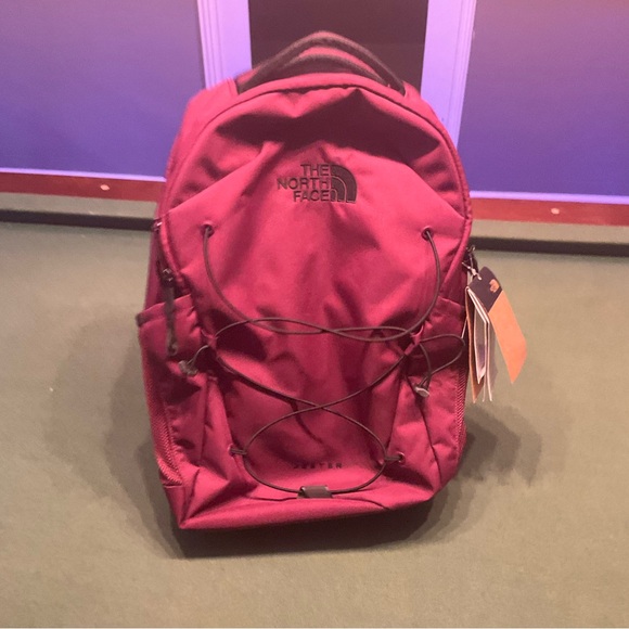 The North Face Jester 28L Backpack TNF Boysenberry/TNF Black - Picture 5 of 13